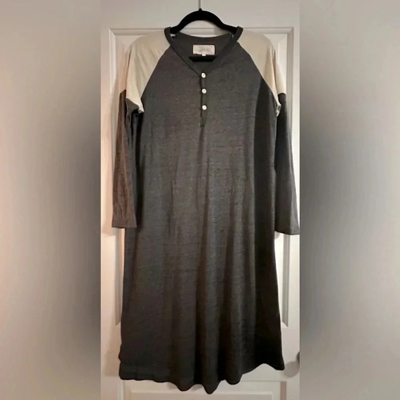 The Great Size 0 XS Henley Raglan Sleeves T-Shirt Dress Gray Cream - Picture 2 of 8